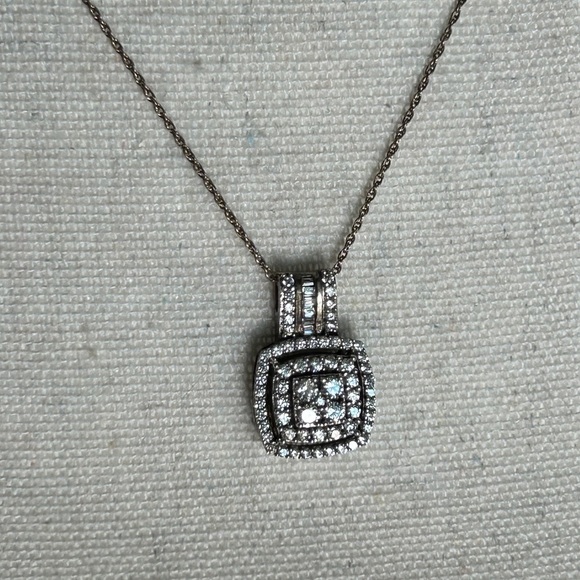 Elegant Square Crystal Pendant with 925 Chain Stamped KA Vintage 19" - Picture 3 of 15